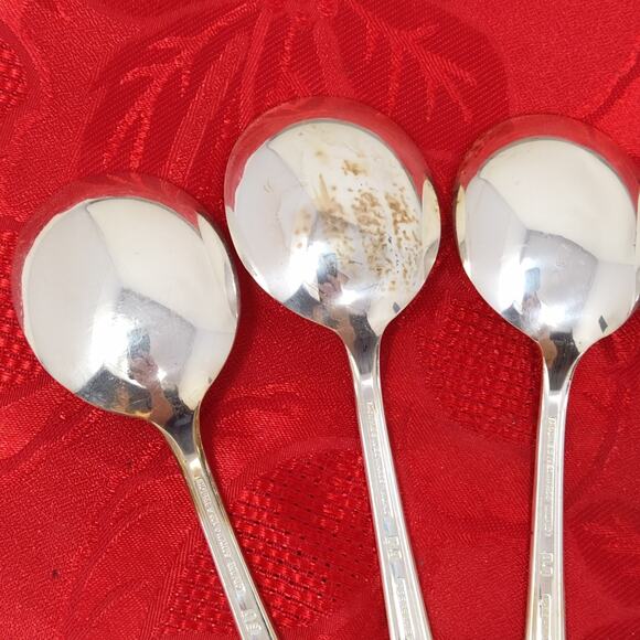 8X SSpoons MAY QUEEN by Holmes & Edwards Silver Plate Gumbo Round Soup Spoons - Picture 12 of 16